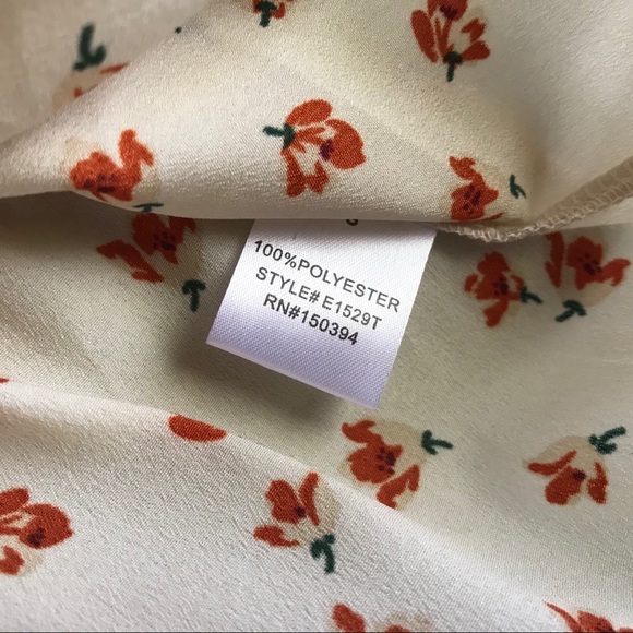 Need Supply Farrow Bridges Smocked Floral Top S - Picture 7 of 9